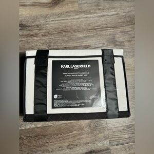 Karl lagerfeld (New) 4 peice Sheet Set King Size 108 in 102.  New!!!!